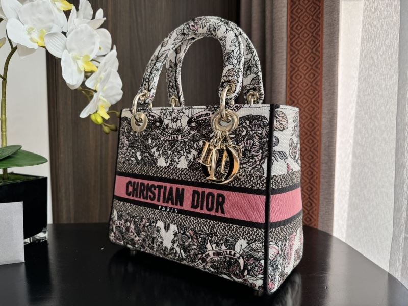 Dior Shopping Bags